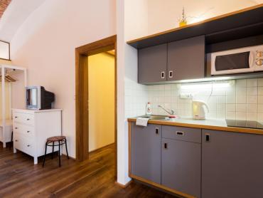 apartmán 16 - pohled na kuchyňku